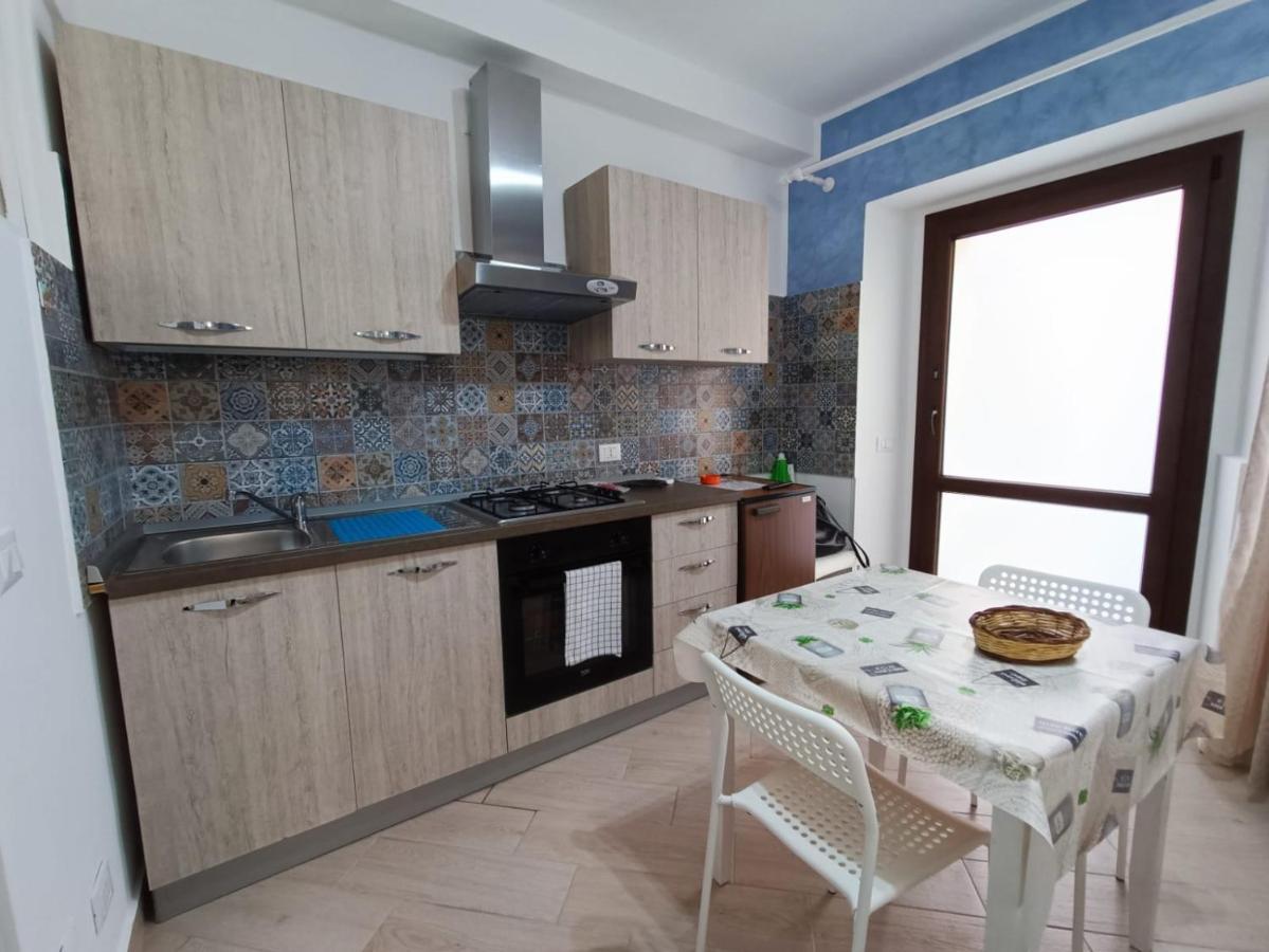 Luce Apartment เชฟาลู ภายนอก รูปภาพ