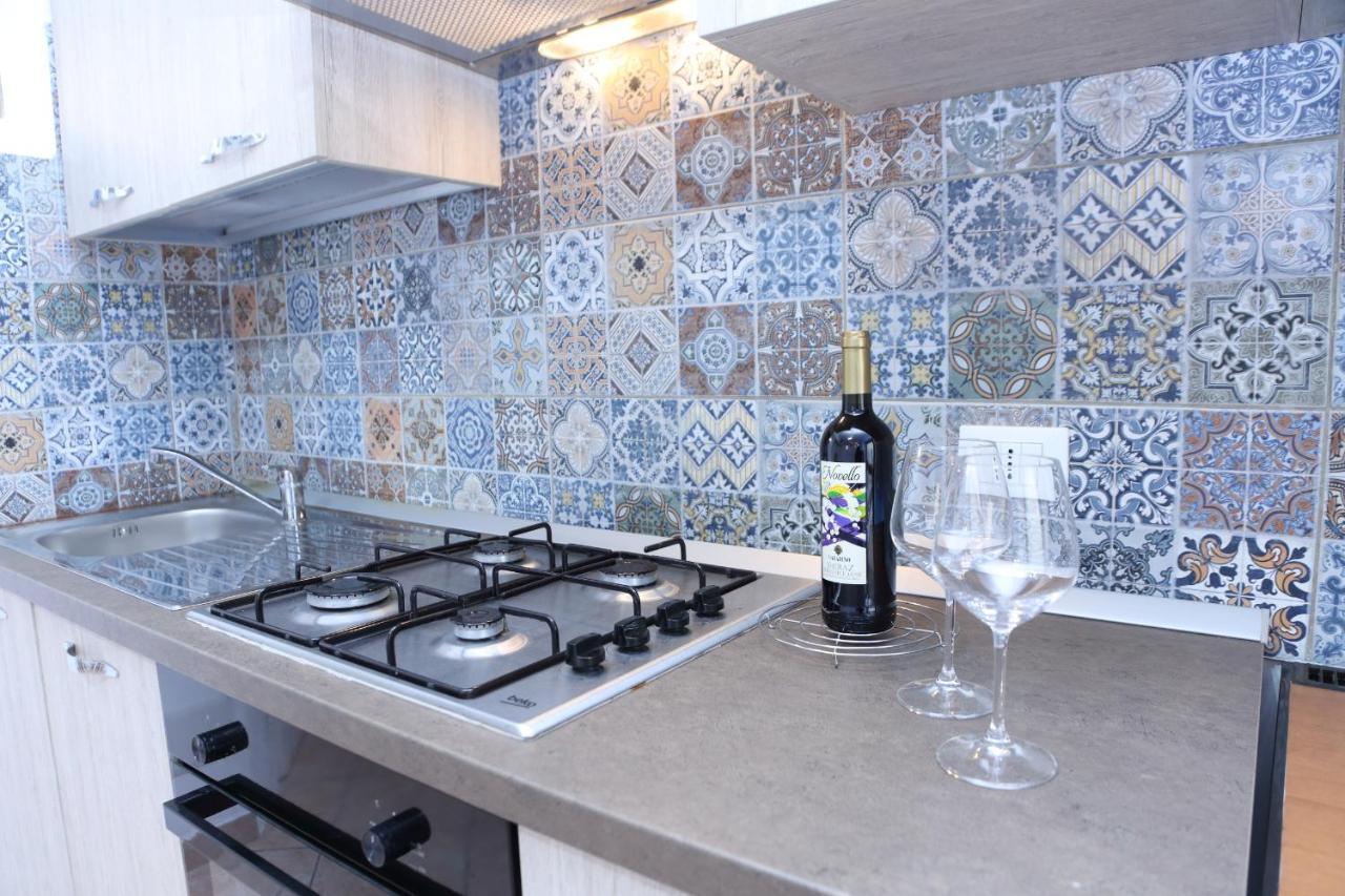 Luce Apartment เชฟาลู ภายนอก รูปภาพ